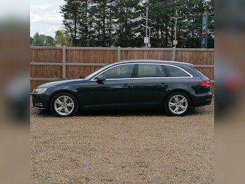 Used Audi A4 Avant 2016 for sale - 75727076: Photo