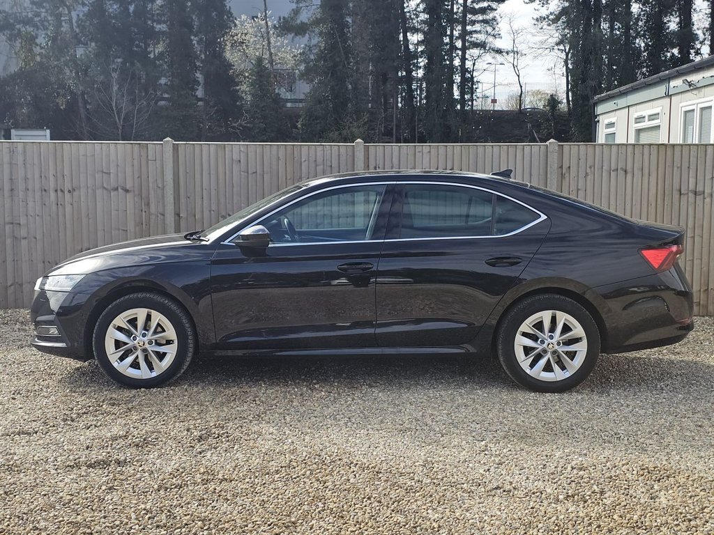 Used Skoda Octavia 2021 for sale - 78096505: Photo 2