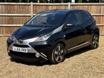2014 (64) - 1.0 VVT-i x-clusiv Hatchback 5dr Petrol x-shift Euro 5 Euro 5 (68 ps)