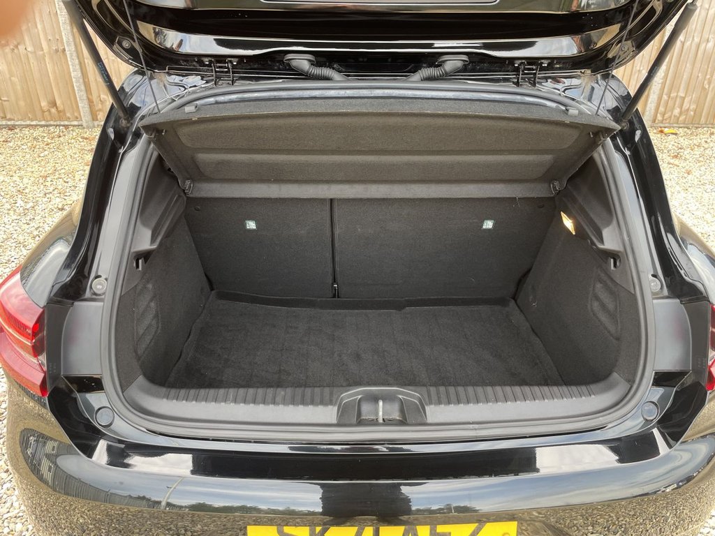 Used Renault Clio 2021 for sale - 76481778: Photo 11