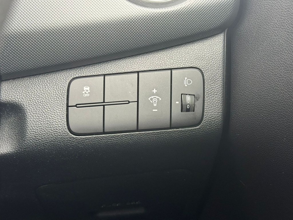 Used Hyundai i10 2018 for sale - 78082213: Photo 10