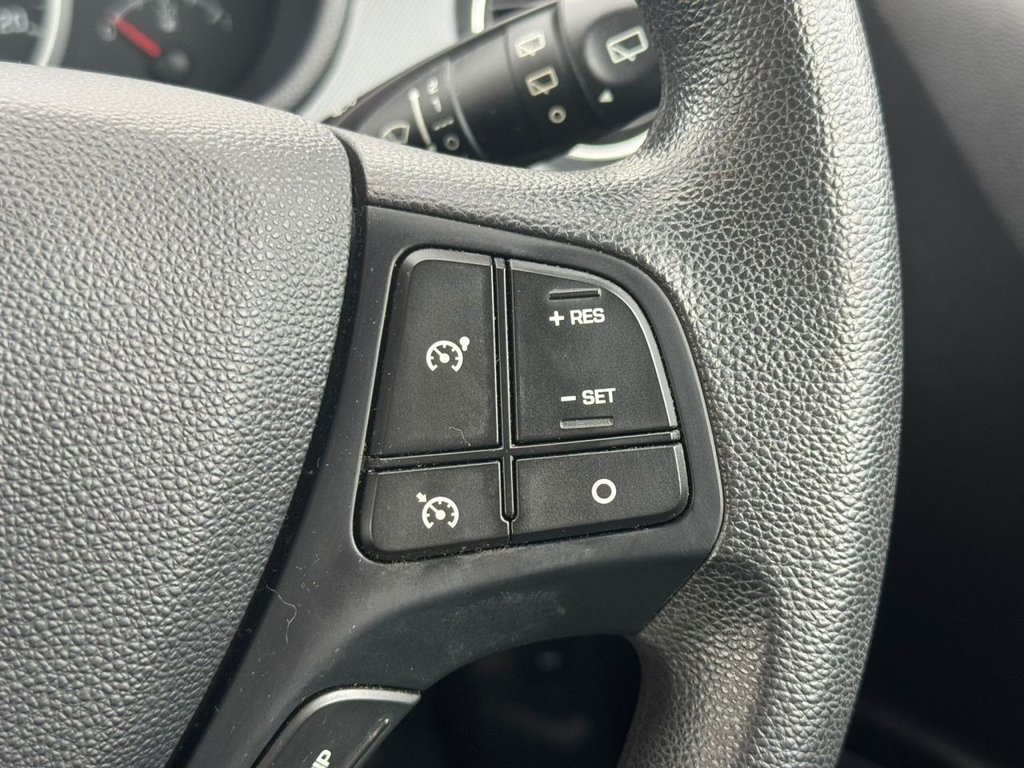 Used Hyundai i10 2018 for sale - 78082213: Photo 11