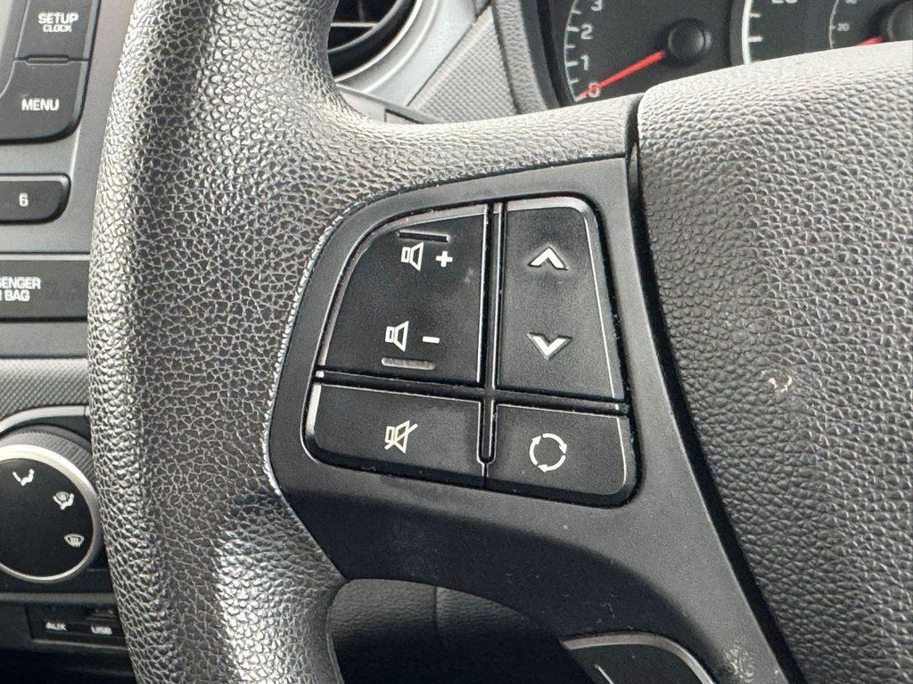 Used Hyundai i10 2018 for sale - 78082213: Photo 12