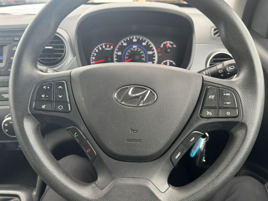 Used Hyundai i10 2018 for sale - 78082213: Photo 14