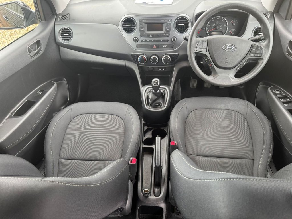 Used Hyundai i10 2018 for sale - 78082213: Photo 18