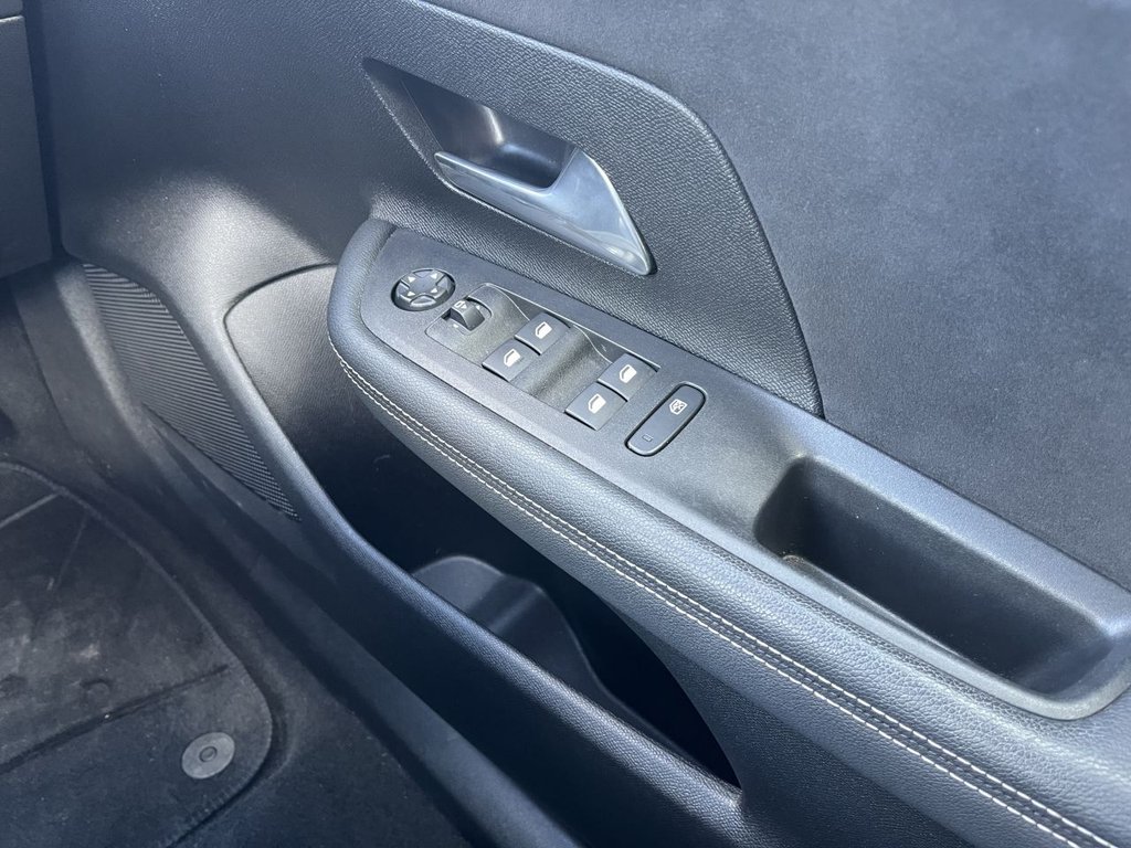 Used Vauxhall Mokka 2023 for sale - 78068307: Photo 12