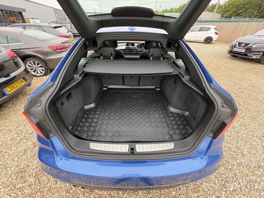 Used BMW 3 Series Gran Turismo 2016 for sale - 76202695: Photo 12