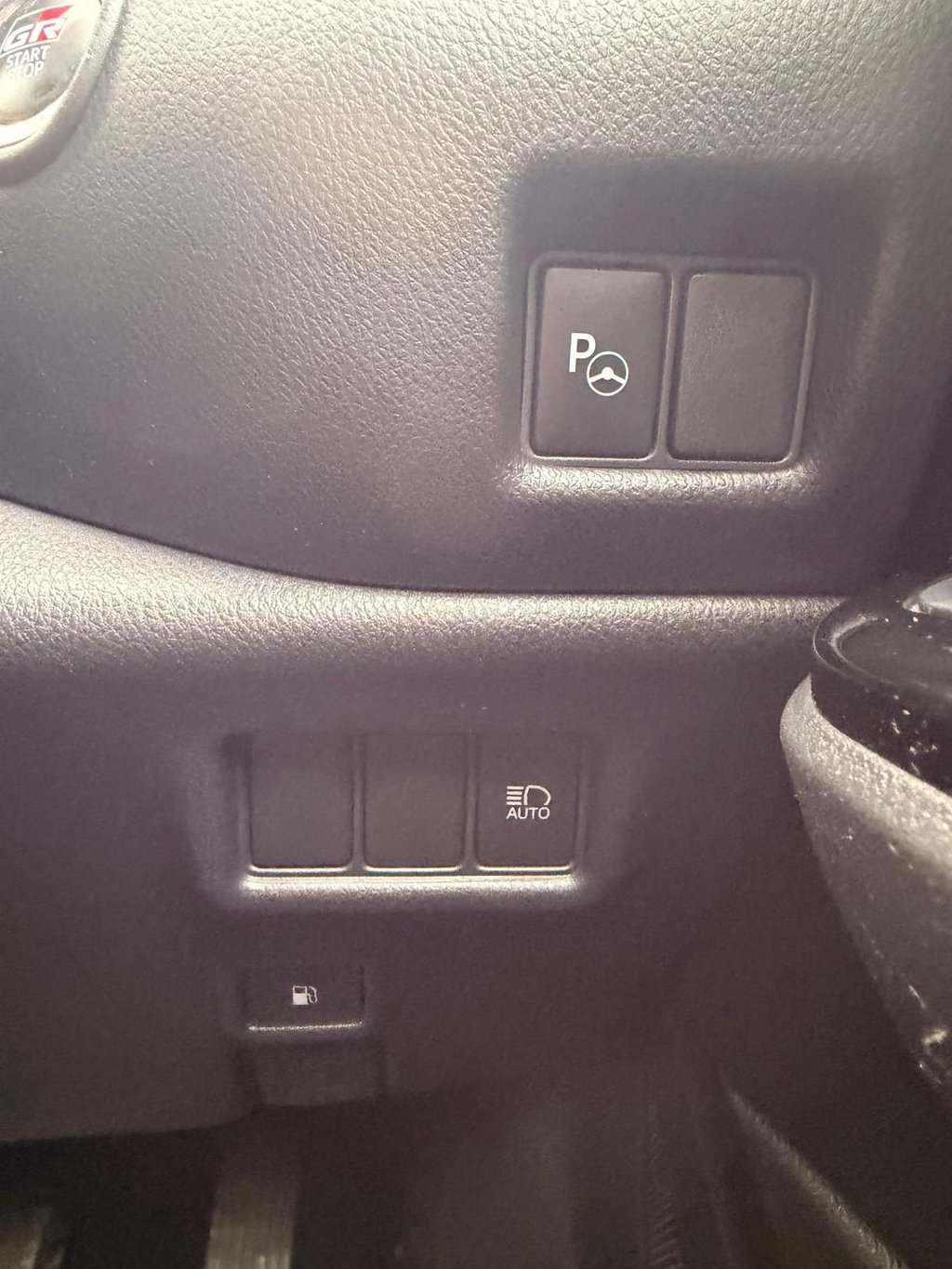 Used Toyota C-HR 2022 for sale - 76604564: Photo 13