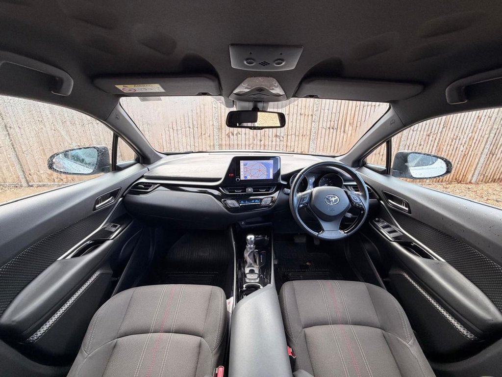 Used Toyota C-HR 2022 for sale - 76604564: Photo 9