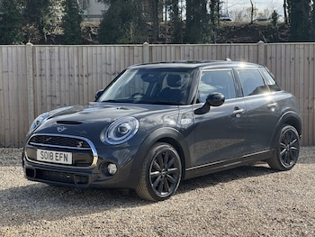 Used MINI Hatch 2018 for sale - 78271488: Photo