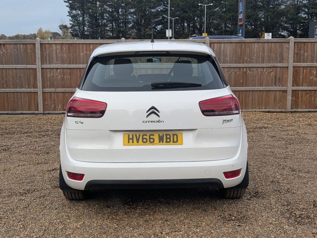 Used Citroen C4 Picasso 2016 for sale - 76496206: Photo 4