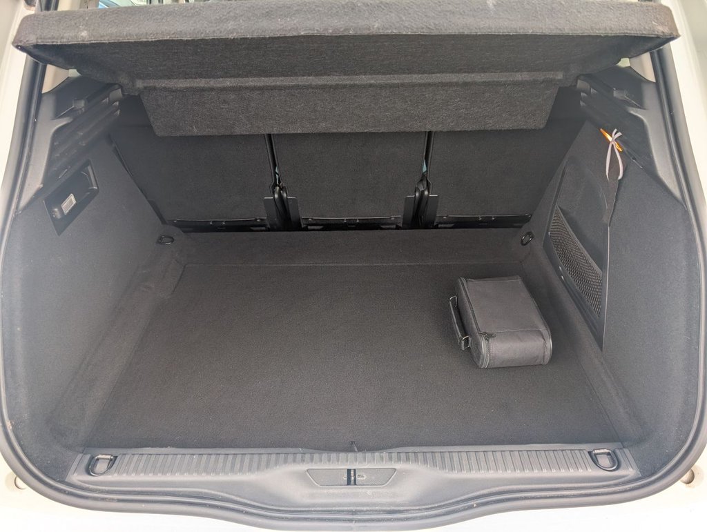 Used Citroen C4 Picasso 2016 for sale - 76496206: Photo 9