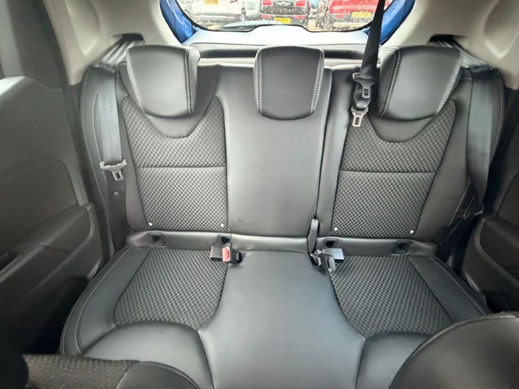 Used Renault Clio 2017 for sale - 77133105: Photo 10