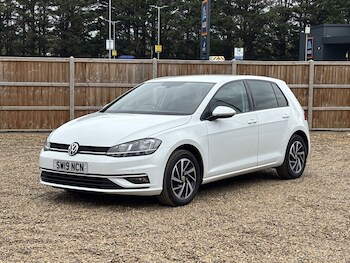 Volkswagen - Golf