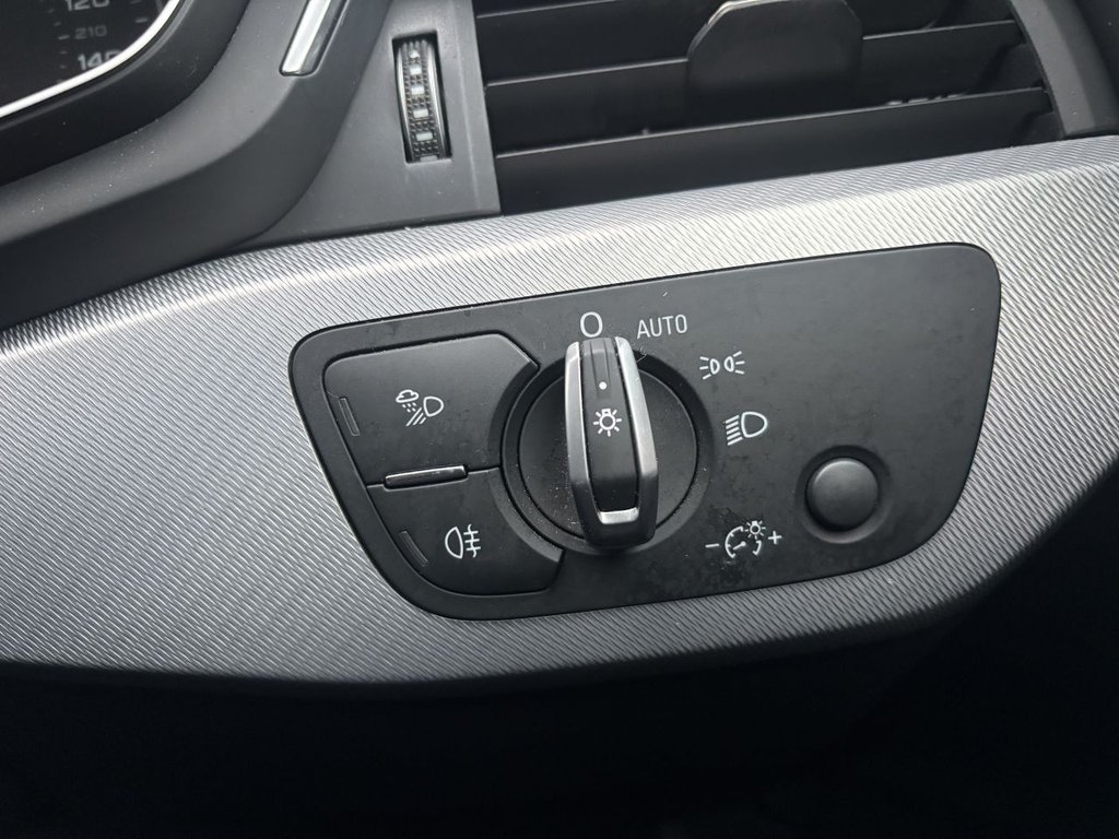 Used Audi A4 2018 for sale - 77608516: Photo 15