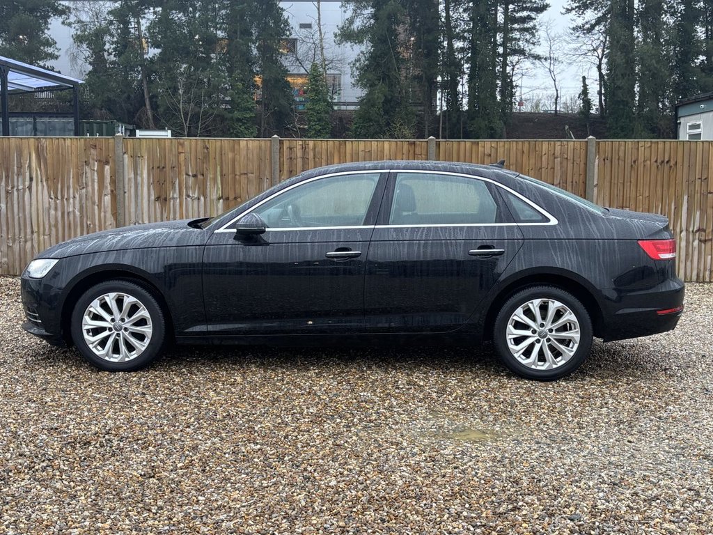 Used Audi A4 2018 for sale - 77608516: Photo 2
