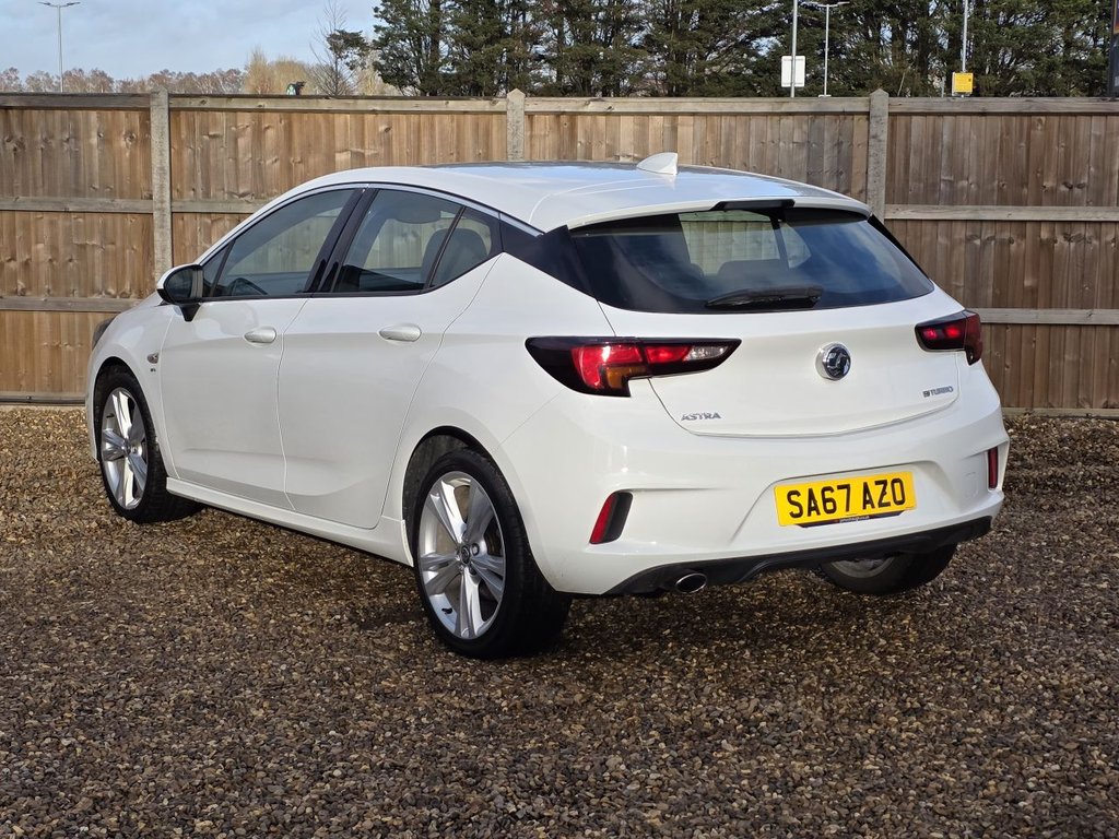 Used Vauxhall Astra 2017 for sale - 76900702: Photo 3