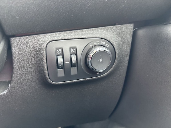 Used Vauxhall Corsa 2016 for sale - 76223847: Photo 14