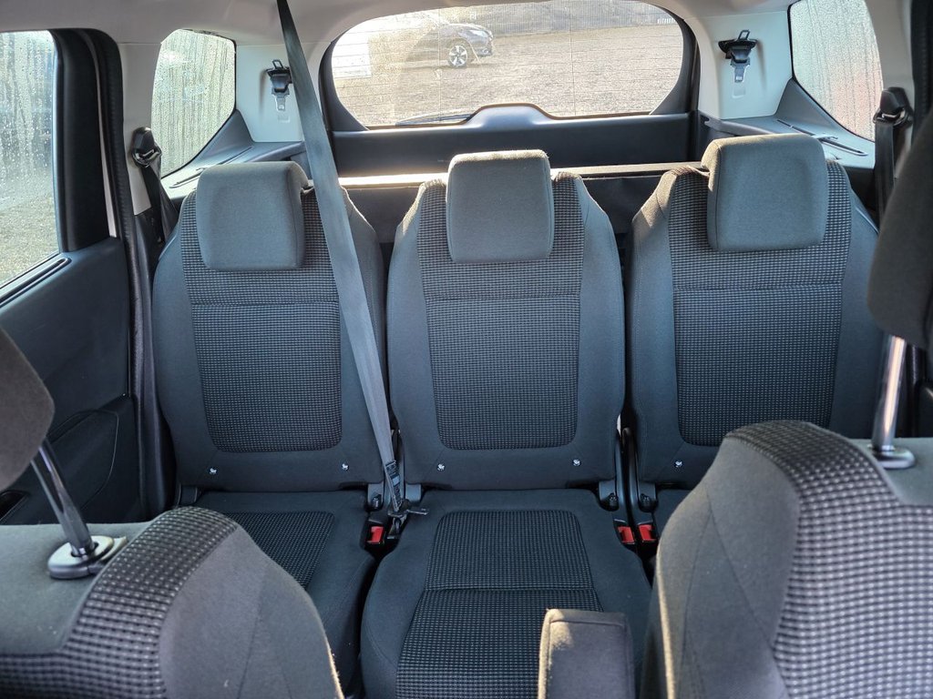 Used Peugeot 5008 2015 for sale - 76783559: Photo 12