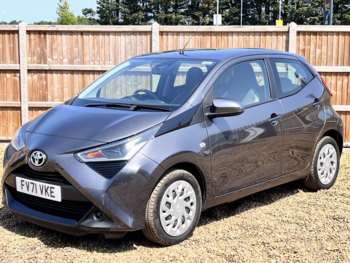 2021 (71) - 1.0 VVT-i x-play Hatchback 5dr Petrol Manual Euro 6 (s/s) (71 ps)