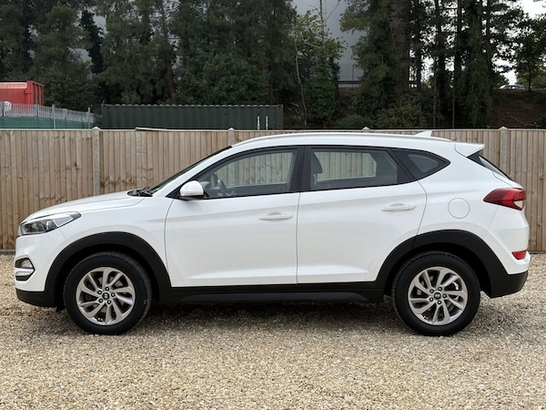 Used Hyundai TUCSON 2016 for sale - 75619260: Photo 2