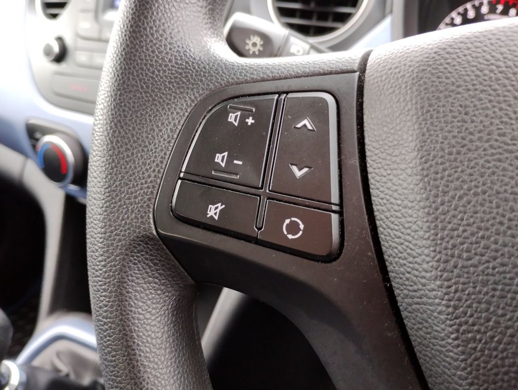 Used Hyundai i10 2015 for sale - 76132329: Photo 15