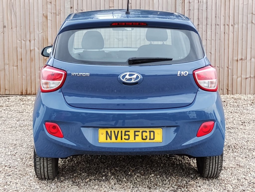 Used Hyundai i10 2015 for sale - 76132329: Photo 4