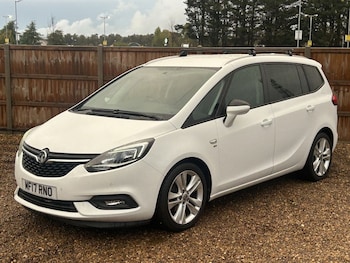 2017 (17) - 1.4T SRi Nav 5dr