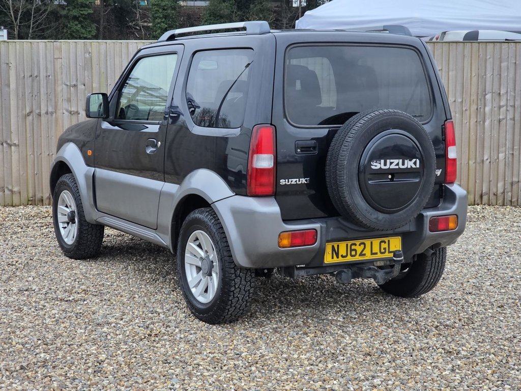 Used Suzuki Jimny 2012 for sale - 77368930: Photo 3