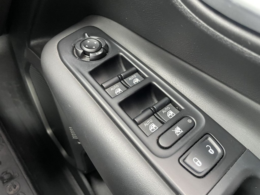 Used Jeep Renegade 2020 for sale - 77165940: Photo 23