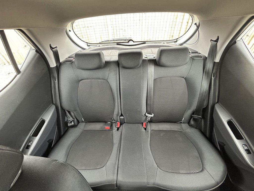 Used Hyundai i10 2018 for sale - 76009807: Photo 10