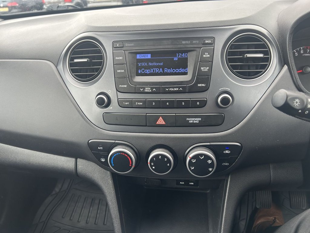 Used Hyundai i10 2018 for sale - 76009807: Photo 12