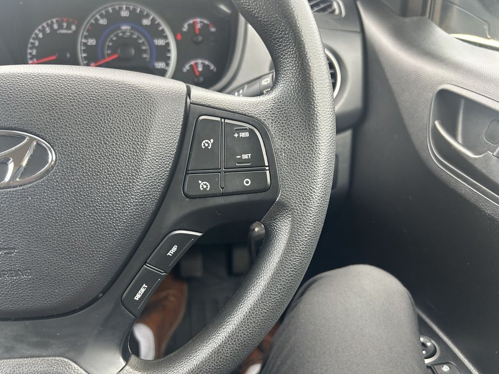 Used Hyundai i10 2018 for sale - 76009807: Photo 14