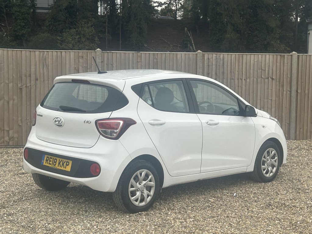 Used Hyundai i10 2018 for sale - 76009807: Photo 5