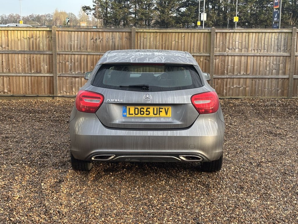 Used Mercedes-Benz A-Class 2015 for sale - 77703670: Photo 4