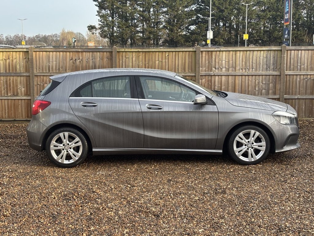 Used Mercedes-Benz A-Class 2015 for sale - 77703670: Photo 6