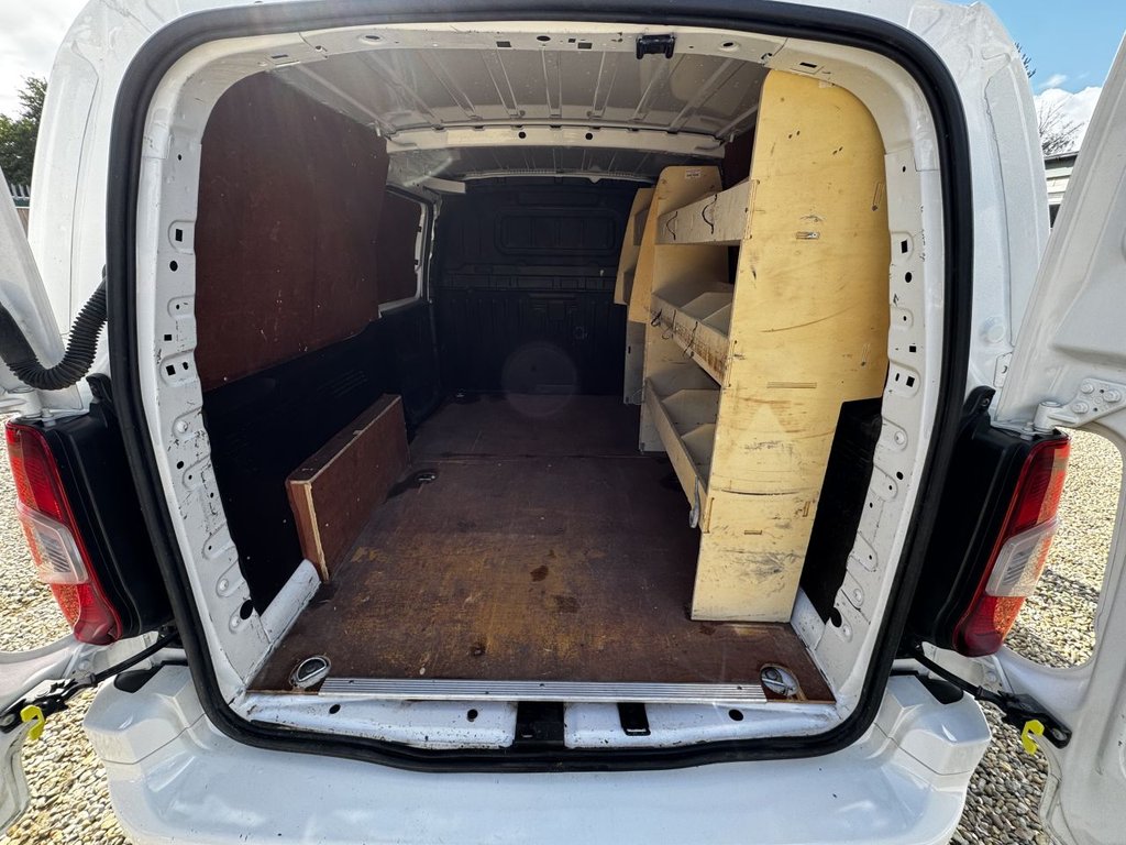 Used Vauxhall Combo 2020 for sale - 76909875: Photo 11