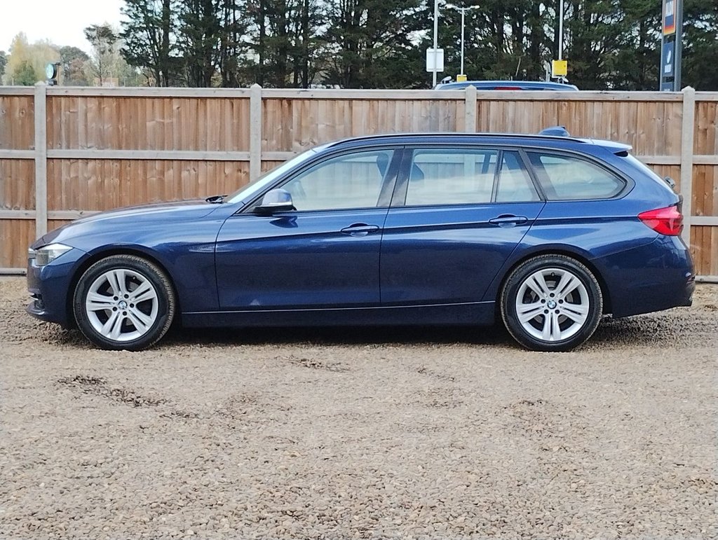 Used BMW 3 Series 2016 for sale - 76469746: Photo 2