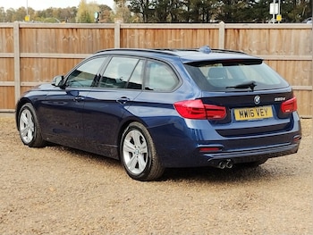 Used BMW 3 Series 2016 for sale - 76469746: Photo