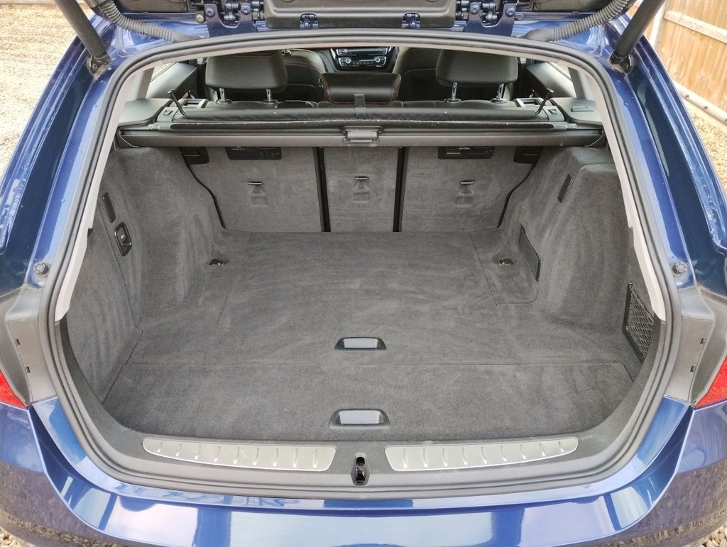 Used BMW 3 Series 2016 for sale - 76469746: Photo 9