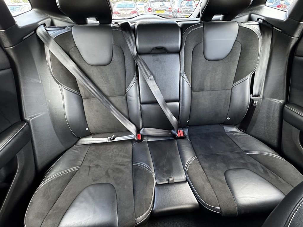 Used Volvo V40 2017 for sale - 76018596: Photo 11