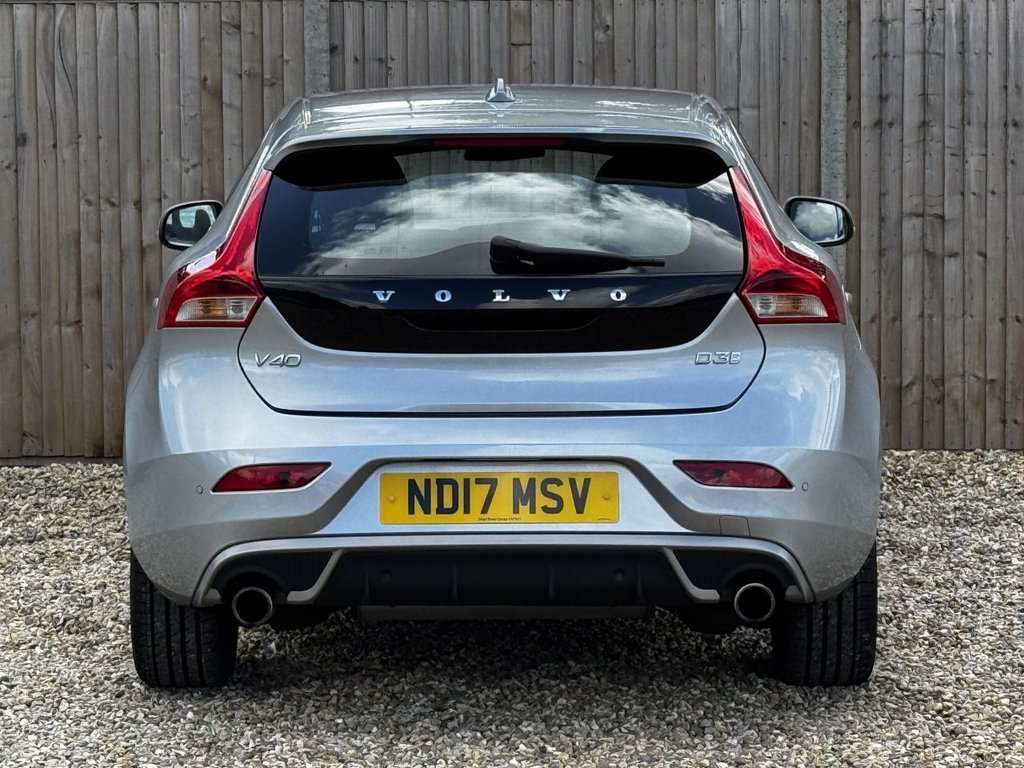 Used Volvo V40 2017 for sale - 76018596: Photo 3