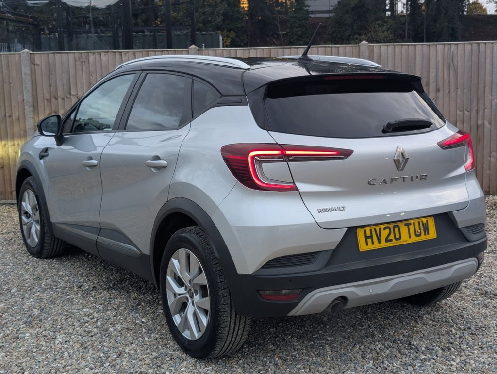 Used Renault Captur 2020 for sale - 76345290: Photo 3
