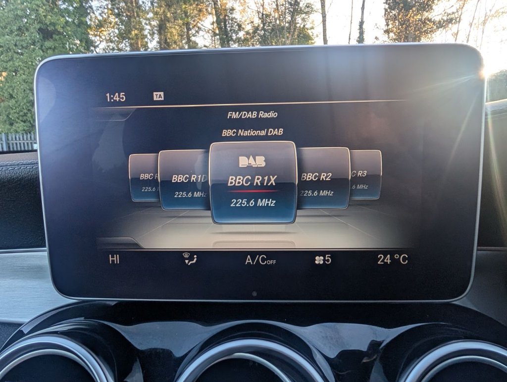 Used Mercedes-Benz C Class 2015 for sale - 76739867: Photo 17