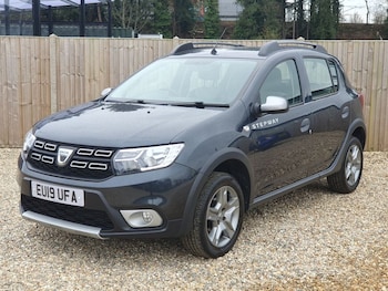 Used Dacia Sandero Stepway 2019 for sale - 78044359: Photo