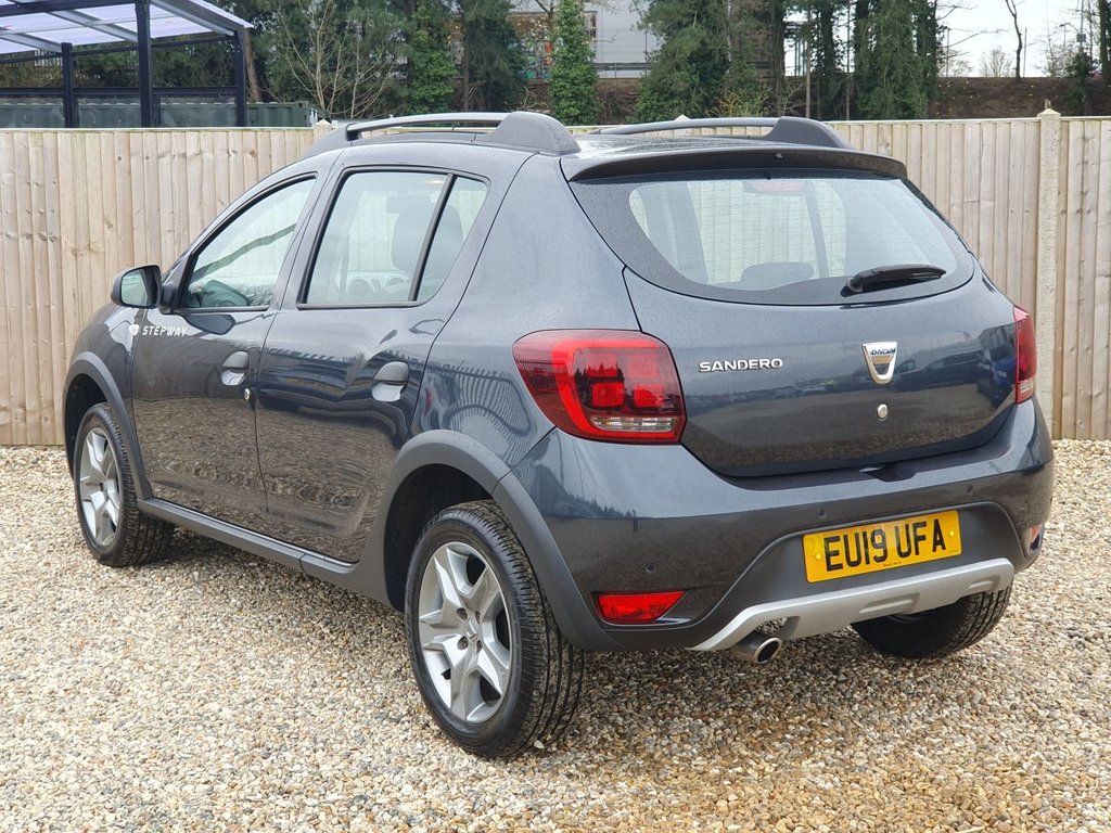 Used Dacia Sandero Stepway 2019 for sale - 78044359: Photo 3
