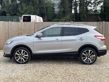 Used Nissan Qashqai 2015 for sale - 75432652: Photo
