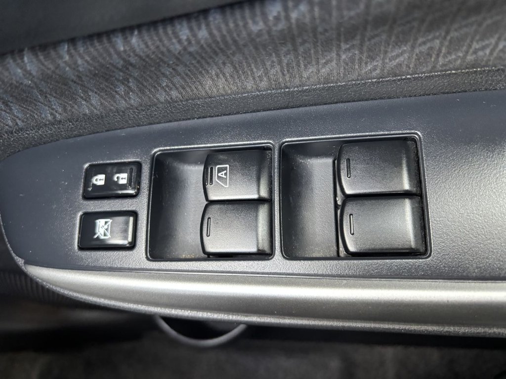 Used Nissan Note 2014 for sale - 76430361: Photo 13