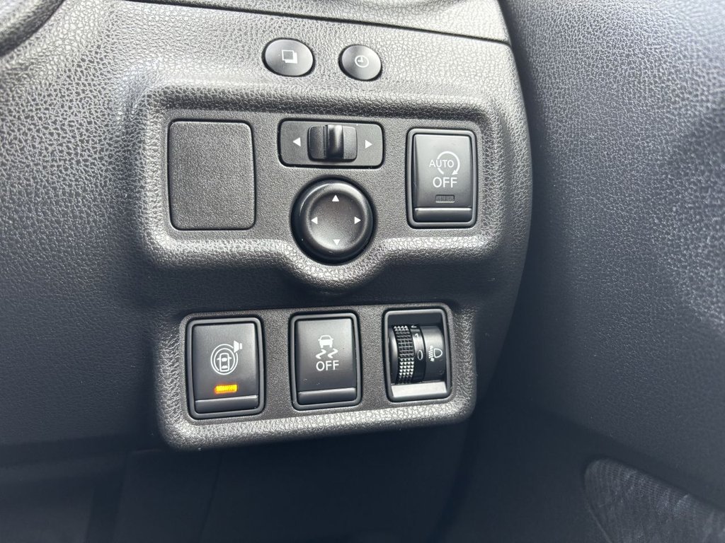 Used Nissan Note 2014 for sale - 76430361: Photo 14