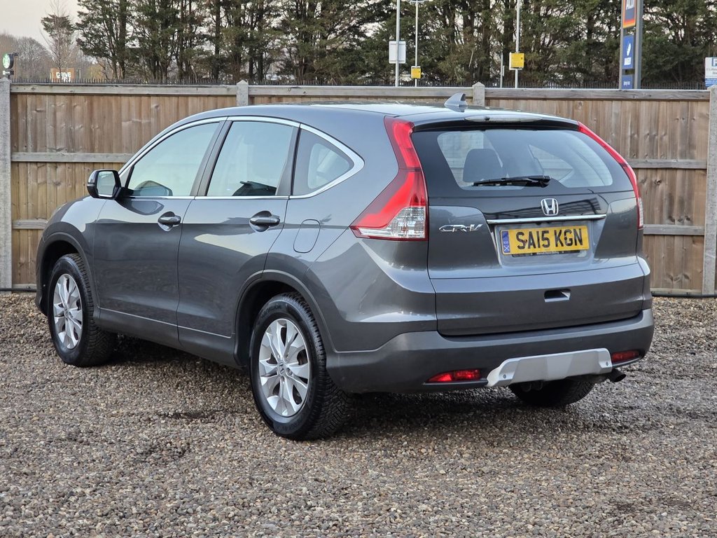 Used Honda CR-V 2015 for sale - 76883796: Photo 3